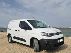 Branco Usado 2023 Citroën Berlingo Monovolume | € 20.000 (Preço justo)