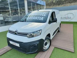 Branco Usado 2022 Citroën Berlingo Feel Monovolume | € 19.500 (Preço elevado)