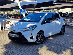 Branco Usado 2020 Toyota Yaris Comfort | € 12.990