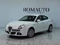 Branco Usado 2016 Alfa Romeo Giulietta Citadino | € 12.900 (Preço justo)