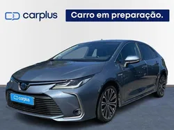 Cinza Usado 2019 Toyota Corolla Sedan | € 19.900 (Preço justo)