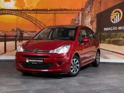 Verde Usado 2017 Citroën C3 Attraction Citadino | € 8.400 (Preço justo)