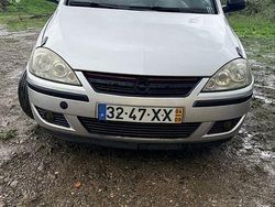 Usado 2004 Opel Corsa Enjoy | € 3.000 (Preço justo)