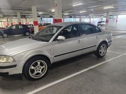 Usado 2001 VW Passat Sedan | € 3.400 (Preço justo)