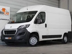 Branco Usado 2019 Peugeot Boxer Premium Van | € 15.900 (Preço justo)