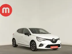 Branco Usado 2023 Renault Clio V | € 17.799 (Preço justo)