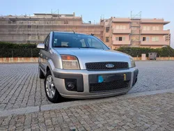 Usado 2006 Ford Fusion Sedan | € 3.000