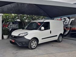 Branco Usado 2022 Fiat Doblò Easy Monovolume | € 14.250 (Preço justo)