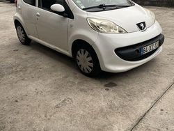 Usado 2008 Peugeot 107 Citadino | € 2.800