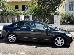 Usado 2006 Honda Civic Sedan | € 4.200