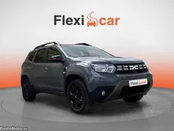 Cinza Usado 2023 Dacia Duster Extreme SUV | € 20.980 (Preço justo)