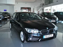 Preto Usado 2019 BMW 116 Advantage Citadino | € 20.680 (Preço justo)