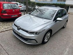 Cinza Usado 2021 VW Golf VIII Life Sedan | € 22.980 (Preço justo)