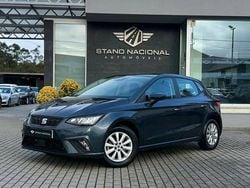 Cinza Usado 2024 Seat Ibiza Style | € 17.750 (Bom preço)