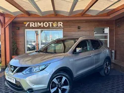 Cinzento Usado 2015 Nissan Qashqai SUV | € 15.490 (Preço justo)