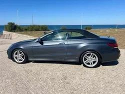 Cinzento Usado 2014 Mercedes E220 Cabrios | € 23.700 (Preço justo)