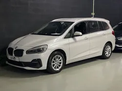 Branco Usado 2018 BMW 216 Monovolume | € 11.990 (Bom preço)