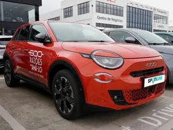 Laranja Usado 2024 Fiat 600E La Prima | € 33.490