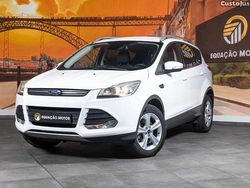 Branco Usado 2016 Ford Kuga Trend SUV | € 14.900 (Preço justo)