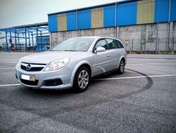 Usado 2008 Opel Vectra Sedan | € 3.750 (Preço justo)