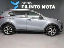 Cinza Usado 2020 Kia Sportage Urban SUV | € 20.990 (Preço justo)