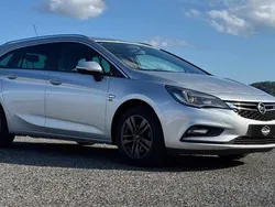 Cinzento Usado 2019 Opel Astra Carrinha | € 10.900 (Preço justo)