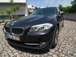 Cinzento Usado 2010 BMW 520 Sedan | € 12.500 (Preço justo)