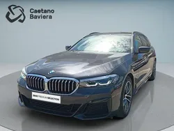 Cinza Usado 2023 BMW 520 Carrinha | € 48.900 (Preço elevado)