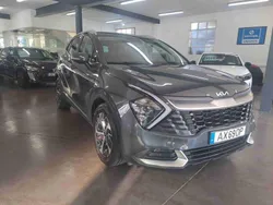 Cinzento Usado 2023 Kia Sportage SUV | € 27.990 (Preço justo)
