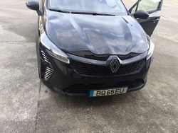 Preto Usado 2025 Renault Clio V | € 15.000