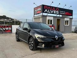 Preto Usado 2023 Renault Clio V Citadino | € 18.800 (Bom preço)
