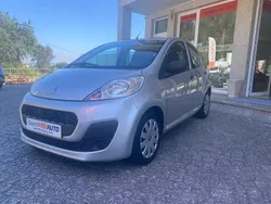 Cinzento Usado 2012 Peugeot 107 Citadino | € 5.990 (Preço justo)