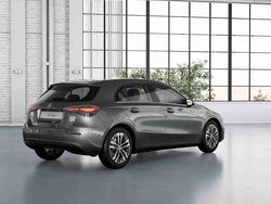 Cinzento Novo 2025 Mercedes A250 Citadino | € 48.975 (Preço justo)