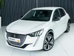 Branco Usado 2020 Peugeot e-208 Citadino | € 19.300 (Preço elevado)