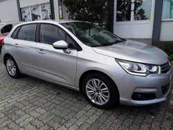 Cinza Usado 2015 Citroën C4 Live | € 11.000 (Preço justo)
