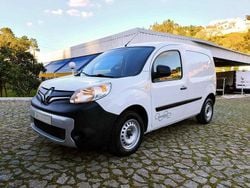Branco Usado 2019 Renault Kangoo Business Monovolume | € 12.190 (Preço justo)