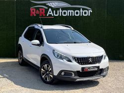 Branco Usado 2018 Peugeot 2008 Allure SUV | € 14.500 (Preço justo)