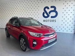 Vermelho Usado 2020 Kia Stonic SUV | € 15.250 (Preço justo)