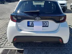 Branco Usado 2023 Toyota Yaris Citadino | € 17.900 (Preço justo)