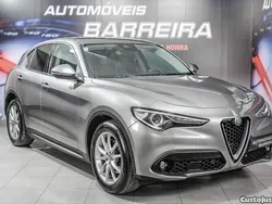 Cinza Usado 2017 Alfa Romeo Stelvio Super SUV | € 24.500 (Preço justo)