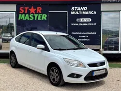 Branco Usado 2010 Ford Focus Citadino | € 5.850 (Preço justo)