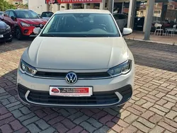 Bege Usado 2022 VW Polo | € 16.990 (Preço justo)