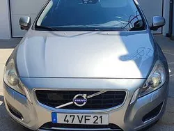 Usado 2013 Volvo V60 Carrinha | € 14.500 (Preço elevado)