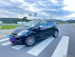 Preto Usado 2016 Peugeot 208 Citadino | € 8.900 (Preço justo)