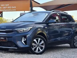 Azul Usado 2023 Kia Stonic SUV | € 17.250 (Preço justo)
