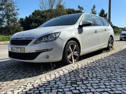 Branco Usado 2015 Peugeot 308 Active | € 6.900 (Super Preço)