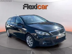 Preto Usado 2019 Peugeot 308 Allure Carrinha | € 10.480 (Bom preço)