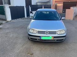 Usado 2001 VW Golf IV Sedan | € 2.500