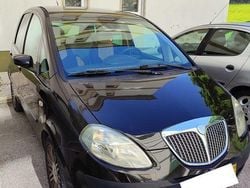 Usado 2006 Lancia Musa Monovolume | € 4.500