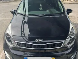 Usado 2017 Kia Rio 2 Sedan | € 13.500 (Preço justo)
